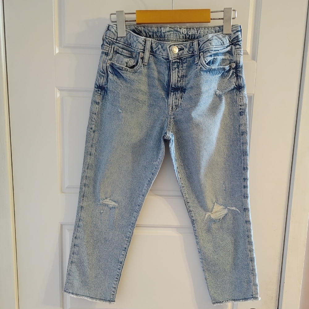 GAP Girls Light Blue Cropped Ankle Jeans with Distressed Details And Extensors